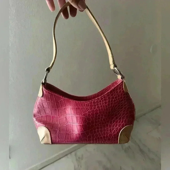 BCBGirls pink mini purse - Picture 1 of 7